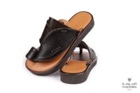 P حذاء شرقي من تاسومة 07122 / BROWN