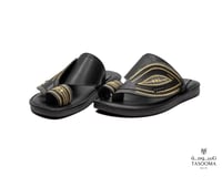 P3 حذاء شرقي مطرز من تاسومة 24001 / Grey