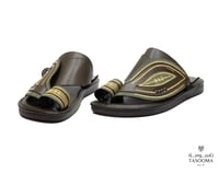 P3 حذاء شرقي مطرز من تاسومة 24001 / Olive