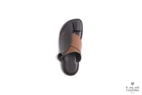 P3 حذاء شرقي من تاسومة 99441-24004 / Brown