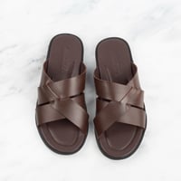 حذاء من TASOOMA