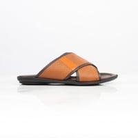 حذاء من TASOOMA