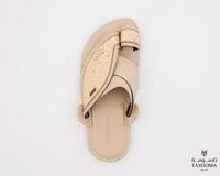 P حذاء شرقي من تاسومة 07117 / BEIGE