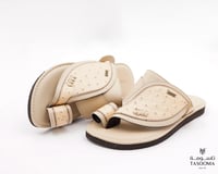 P حذاء شرقي من تاسومة 07117 / BEIGE