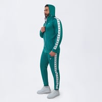 طقم بريداتور بشعار جانبي - أخضر