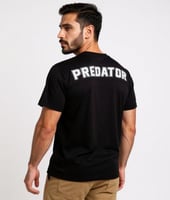 تيشيرت بريداتور الأوفرسايز - أسود