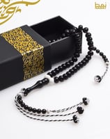 مسبحة سوداء مصنوعة في تركيا 99 خرزة مع شرابة ملكية