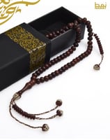 مسبحة بنية مصنوعة في تركيا 99 خرزة مع شرابة ملكية