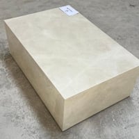 طاولة بوكس من الرخام البيج التركي