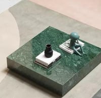 طاولة رخام ارضيه