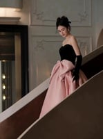 فستان فيونكة وردي