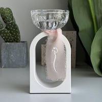 مبخرة شريط بإسم