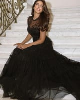 فستان اسود سهره