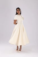 فستان ناعم باربي بكسرات تطريز يدوي