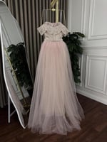 فستان سهرة مطرز بلول خرز