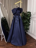 فستان سهرة راقي شك