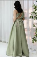 فستان سعر ميكادو