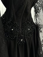 فستان سهرة جورجيت صدريه دانتيل