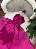 فستان سهرة فوشي تطريز خرز