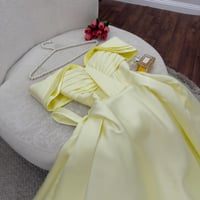 فستان سهرة ليموني طويل