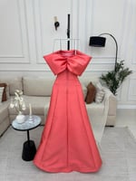 فستان باربي طويل خامه ميكادو وتطريز يدوي