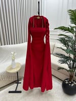 فستان ناعم احمر باكمام طويل