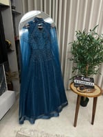 فستان سهرة تل