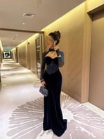 فستان سهرة مخمل نطرير يدوي