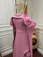 فستان سهرة ب ورود بارزه