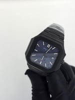 ساعه باتك فلب مربع اسود مينا ازرق