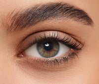 عدسات ليالا هيزل براون عبوة من عدستين ايوا