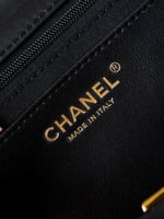 شنطة كلاسيك فلاب شانيل Chanel Classic Flap