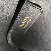 شنطة برادا دارلينج Prada Darling