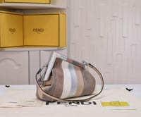 شنطة فيندي Fendi First