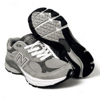 NEW BALANCE M990