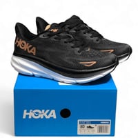 HOKA ONE ONE Clifton 9