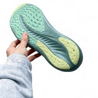 جل نيمبوس Gel-Nimbus 26