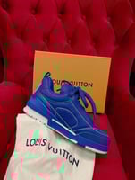 حذاء Louis Vuitton