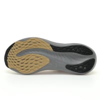 جل نيمبوس Gel-Nimbus 26