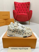 حذاء Louis Vuitton