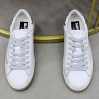 Golden Goos جولدن جوس