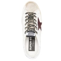 Golden Goos جولدن جوس