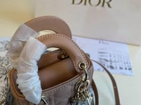 شنطة ليدي ديور Lady Dior
