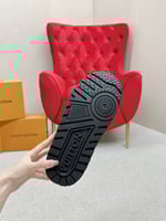 حذاء Louis Vuitton