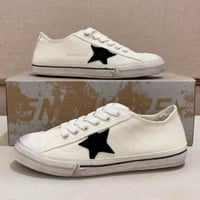 Golden Goos جولدن جوس