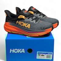 HOKA ONE ONE