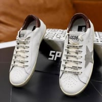 Golden Goos جولدن جوس