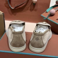 كاجوال Loro Piana