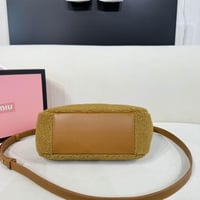 شنطة ميو ميو آيفي Miu Miu IVY