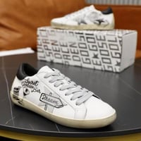 Golden Goos جولدن جوس